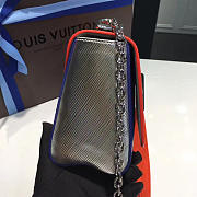 LV Twist MM (Red) 3593 - 4