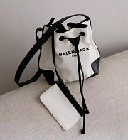 Balenciaga bucket bag - 3