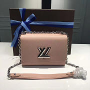 LV Twist MM 3599 - 1