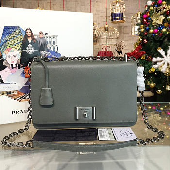 Prada metal closure 3912