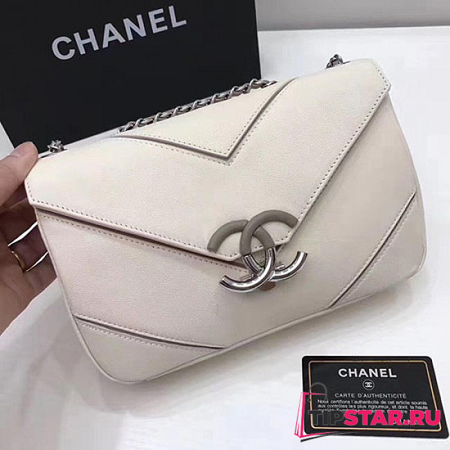 Chanel Calfskin Chevron Flap Bag White A93774 VS06416 - 1