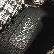 Chanel Black/White Tweed Bucket Bag A13042 VS05802 - 4