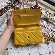 chanel lambskin mini chain wallet yellow a81024 vs00762 - 5