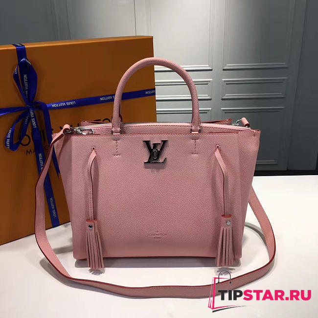 LV Lockme Pink Middlesize - 1