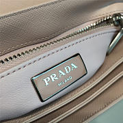 Prada metal closure 3932 - 5