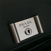 Prada metal closure 3922 - 6