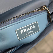 Prada metal closure 3941 - 5