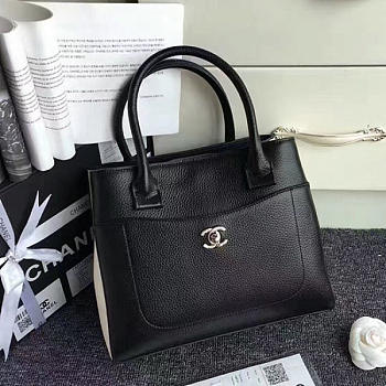 CHANEL Calfskin Large Shopping Bag (Black) A69929 VS08388