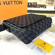  louis vuitton district CohotBag pm damier graphite canvas 3410 - 5