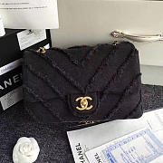 Chanel Black Canvas Patchwork Chevron Medium Flap Bag 040101 Vs02373 - 1