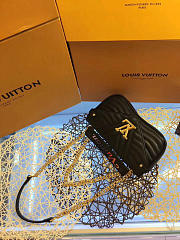 Louis Vuitton New Wave Chain Bag MM M51498 - 5