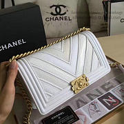 Chanel Chevron Quilted Medium Boy Bag White A67086 VS08105 - 5