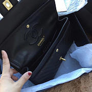 Chanel Classic Handbag Balck - 4