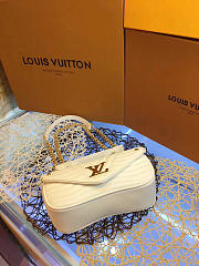 Louis Vuitton New Wave Chain Bag  MM White M51945 - 3