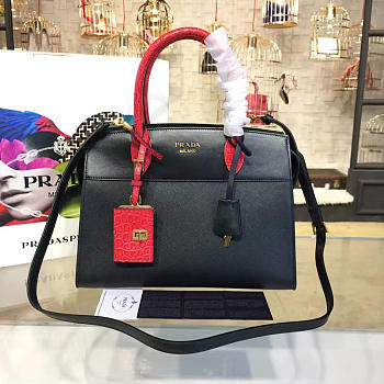 Prada esplanade 3872