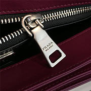 Prada metal closure 3927 - 4