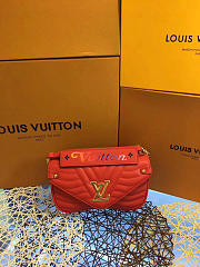 Louis Vuitton New Wave Chain Bag MM  Red M51943 - 5