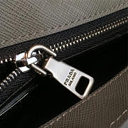 Prada metal closure 3920 - 4