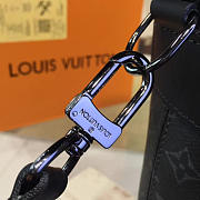 CohotBag louis vuitton tote explorer m40567 - 5