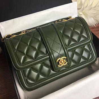 Chanel Quilted Lambskin Gold-Tone Metal Flap Bag Green A91365 VS06525