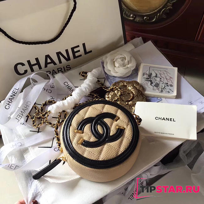 Chanel CC Filigree Grained Round Clutch With Chain Bag Beige  - 1