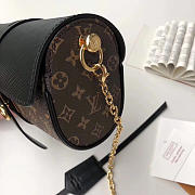 Louis Vuitton Original Single New Diagonal Chain Bag M44158 Black - 2