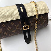 Louis Vuitton Original Single New Diagonal Chain Bag M44158 White - 5