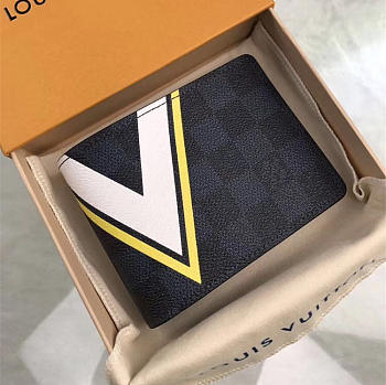 LV pocket wallet white yellow