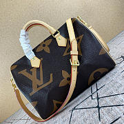 Louis Vuitton Retro Series M41112 - 1