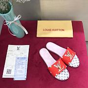 LV Slippers - 1