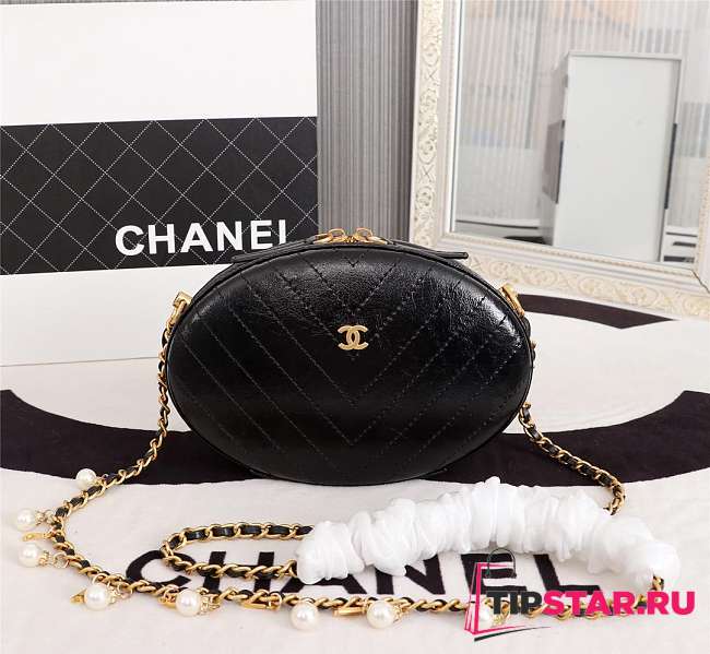 Chanel Whole Cowhide Black - 1