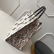 LV onthego m44675 ivoire - 3
