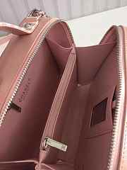Chanel Vanity Case Pink Grained Caldskin Leather - 2