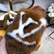 LV slippers 305 - 6