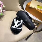 LV slippers 306 - 3