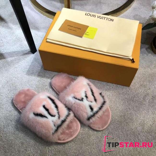 LV slippers 307 - 1