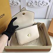 LV Pont 9 (Creme) M55950 - 5