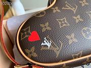 LV Boite Chapeau Souple M45419 - 5