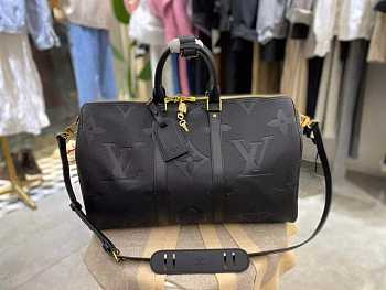 Louis Vuitton Keepall 40 Black