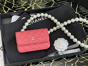 Chanel 2020 Autumn And Winter New Pearl Shoulder Strap Chest Bag - 1