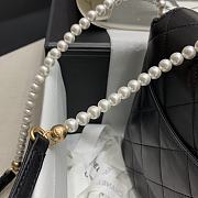Chanel 2021 Early Spring New Series Pearl Chain Bag (Black) - 2