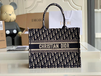 Medium Dior Book Tote Ecru and Blue Dior Oblique Embroidery Size 36 x 27.5 x 16.5 cm