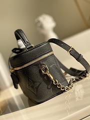 LV VANITY PM (Black)  M45598 - 4