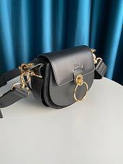 CHLOÉ Small Tess Bag (Black) CHC18WS153A37001 - 2