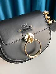 CHLOÉ Small Tess Bag (Black) CHC18WS153A37001 - 1