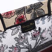 DIOR BOOK TOTE (Multicolor Flowers Embroidery) M1286ZRFX_M884 - 3