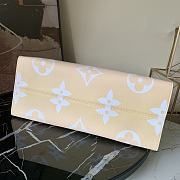 LV ONTHEGO GM (Light Pink) M57641 - 4