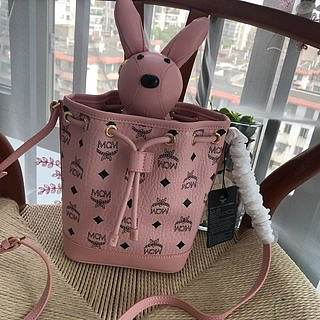 MCM | Zoo Rabbit Drawstring Bag in Visetos Leather Mix (Pink) MWDBSXL01QH001