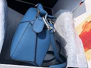 LOEWE Mini Puzzle bag in classic calfskin (Ocean) 322.30.U95 - 4