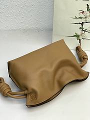 LOEWE Mini Flamenco clutch in nappa calfskin (Ochre Green) A411FC2X05 - 6